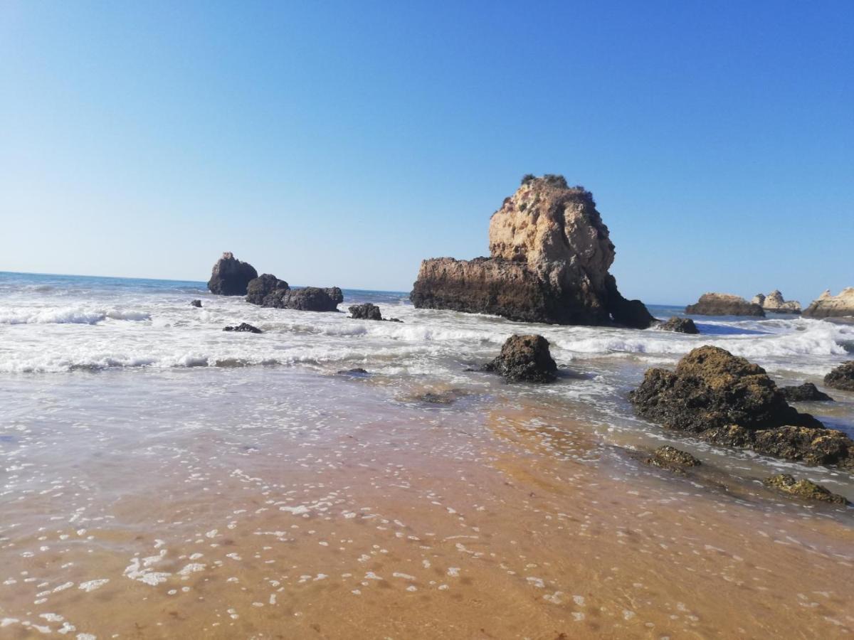 Rocha Praia Mar Beach Front Line Bay Portimão Eksteriør bilde